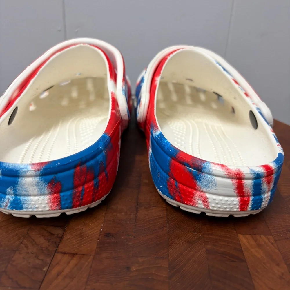 CROCS TIE DYE Red White and Blue Classic Crocs Mens Size7 Women's Size 9 - Picture 7 of 11